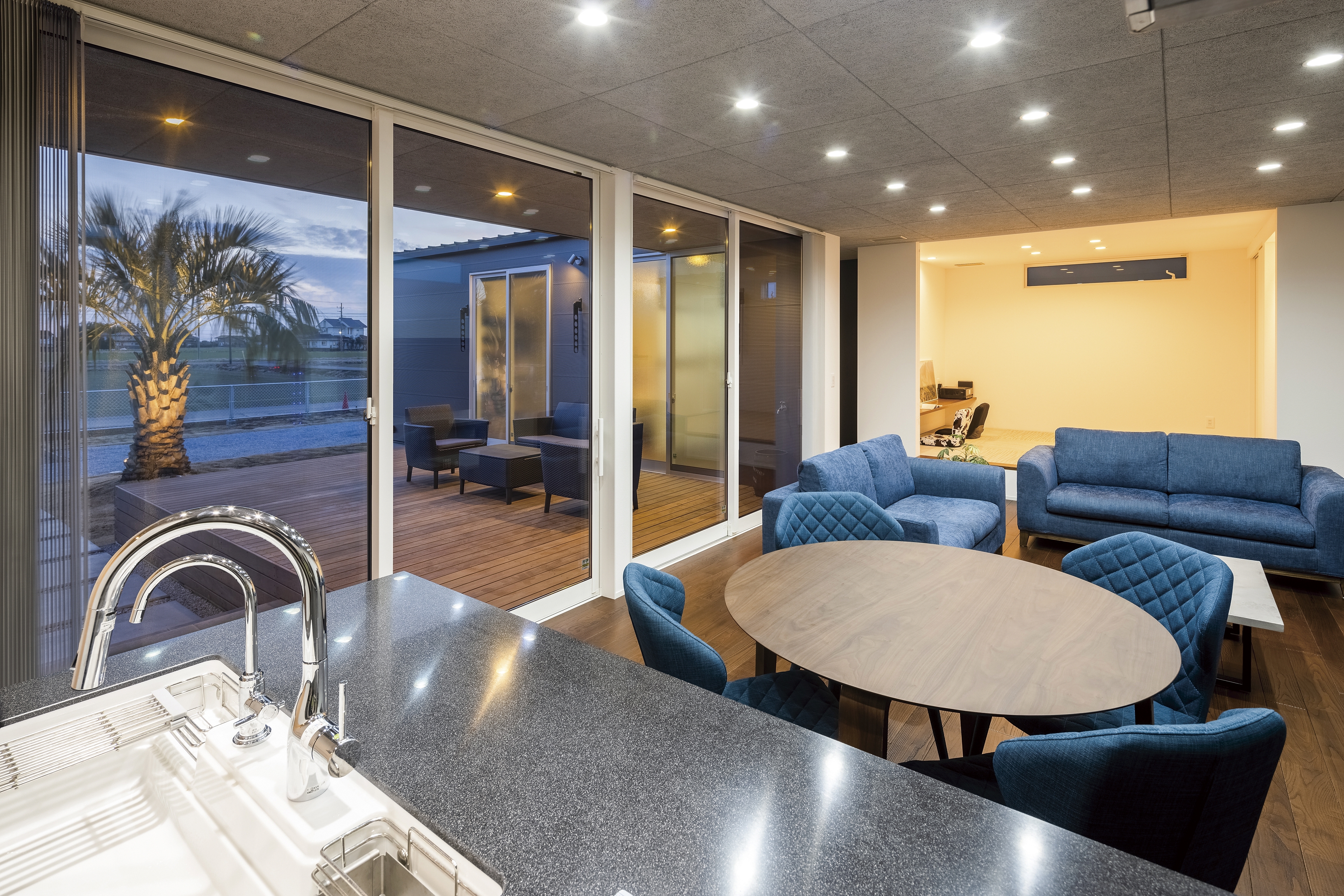 テラスを「家族のセカンドリビング」に